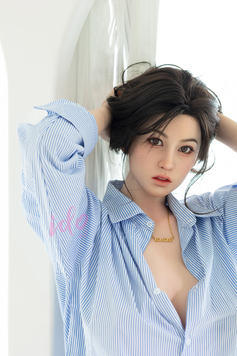 167cm/5ft6 F-cup White Skin Silicone BBW Sex Doll ID8