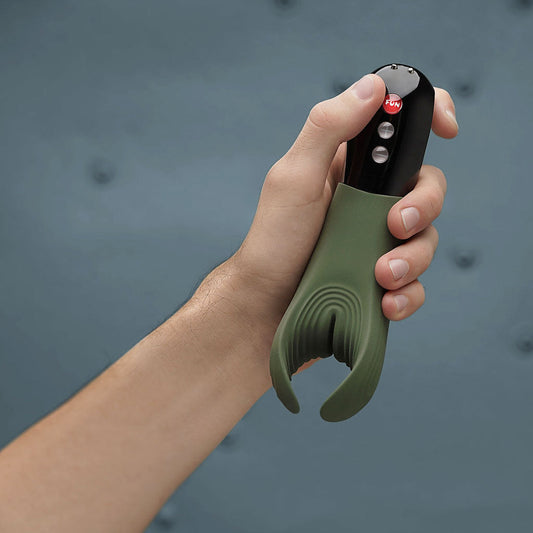 Manta – Men's Vibrating Stroker - Love Dolls 4U