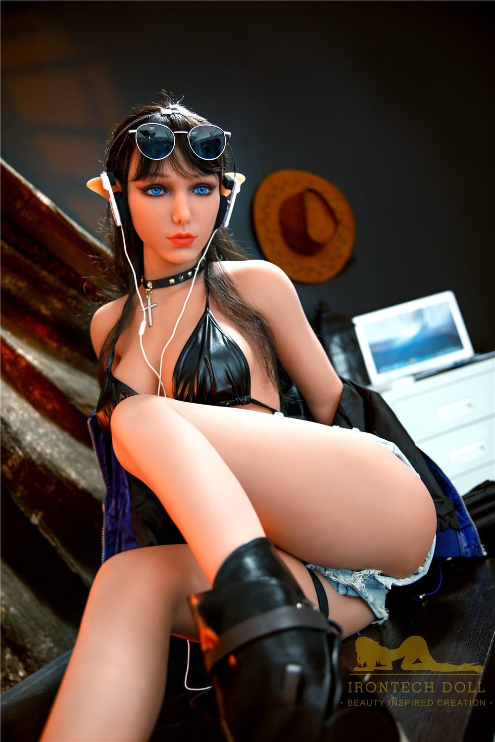 Irontech - Realistic Love Doll - 5ft 6in (167cm) - Luna - Love Dolls 4U
