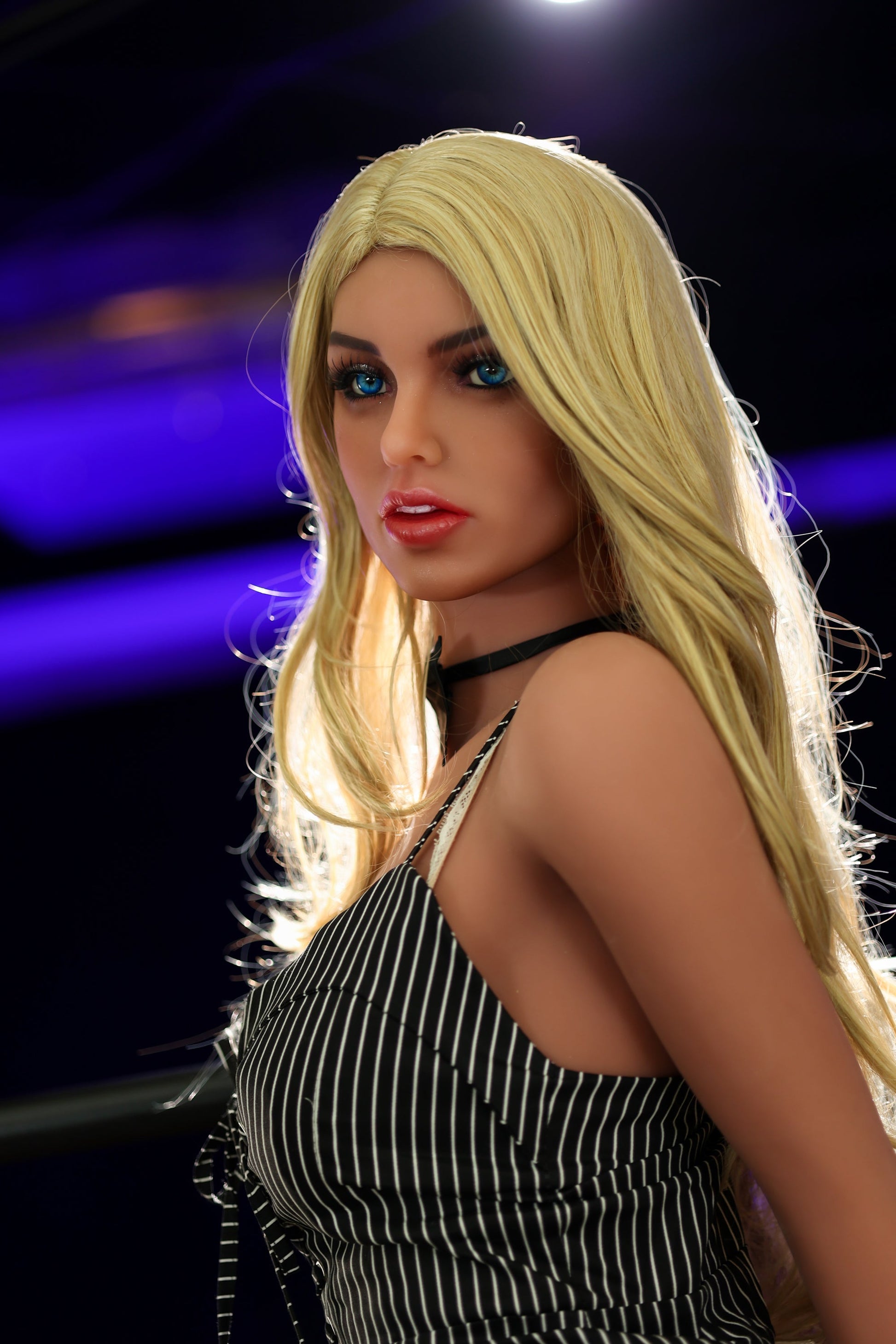 #200: 158cm C-Cup Lifelike TPE Realistic Sex Doll - Aibei