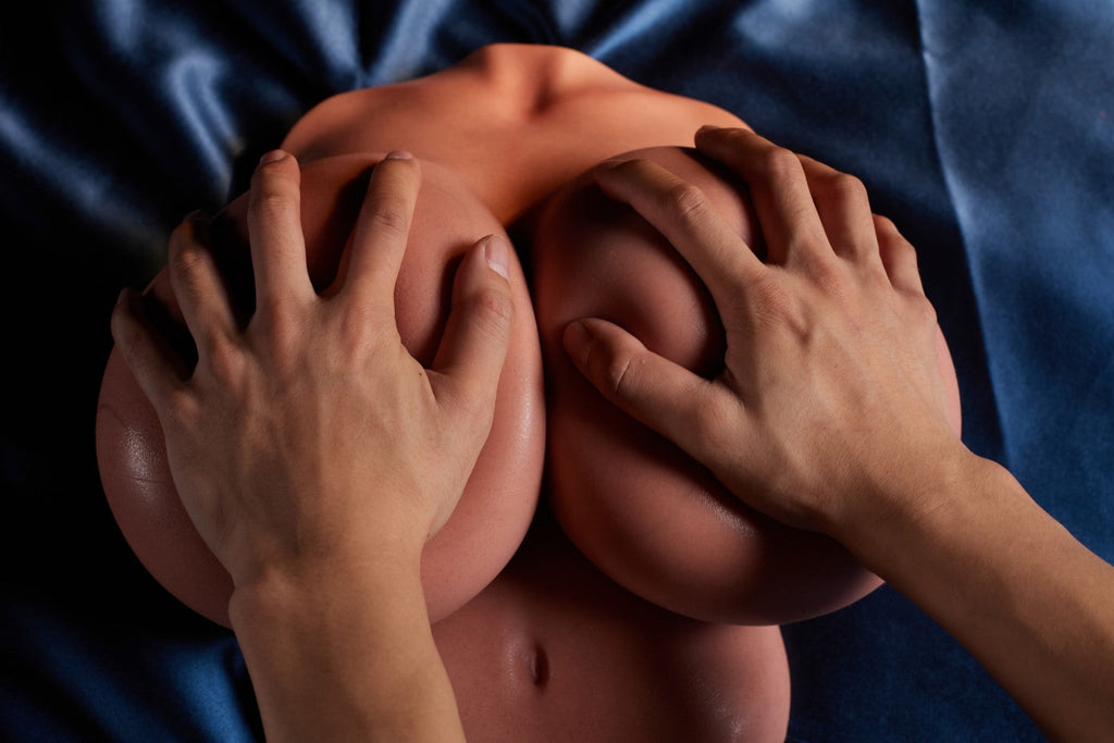 Breasts (XL) torso Sex doll (Climax Doll Procup silicone) - Love Dolls 4U