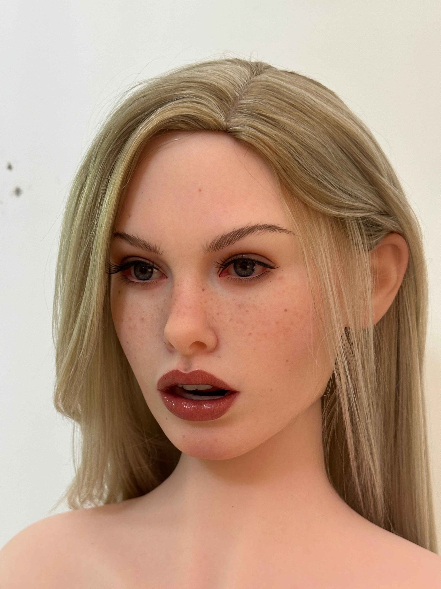Gwyneth Premium Silicone Head (Movable Jaw) + SLE Body Sex Doll - ZELEX® [USA STOCK] – Realistic Sex Doll for Men – Discreet Shipping USA