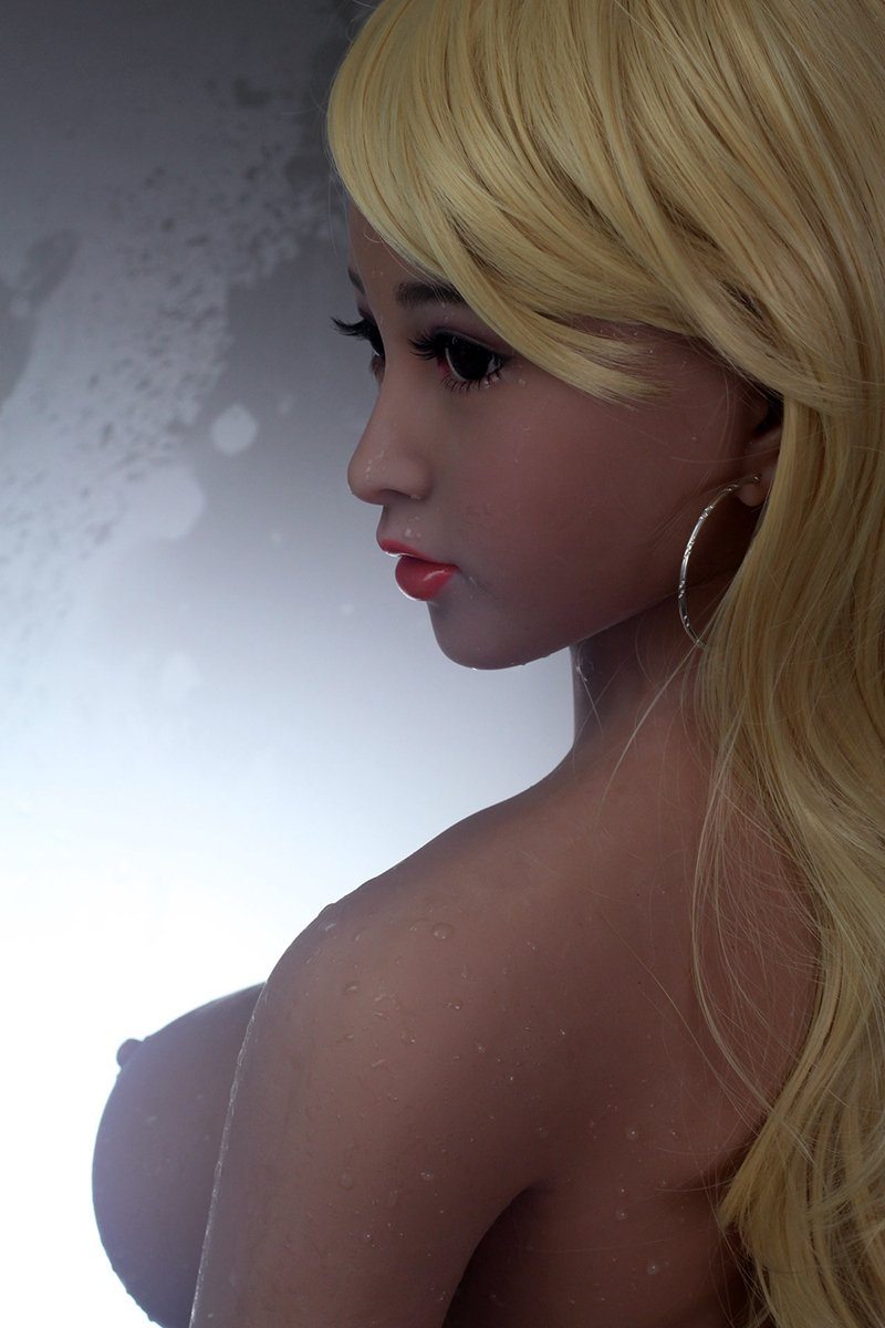 Vanessa - Realistic Love Doll - Love Dolls 4U
