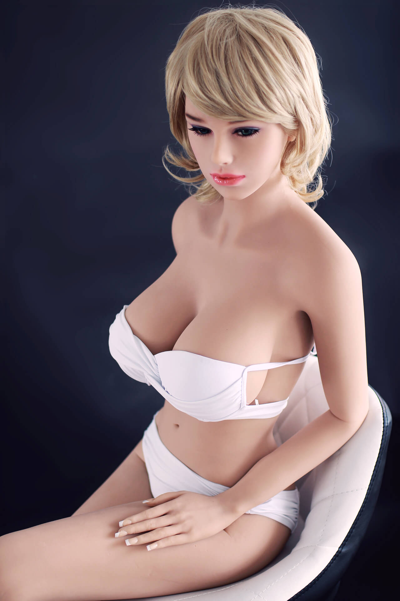 Sia - Realistic TPE Love Doll - 5ft 5in (165cm) - product image 6